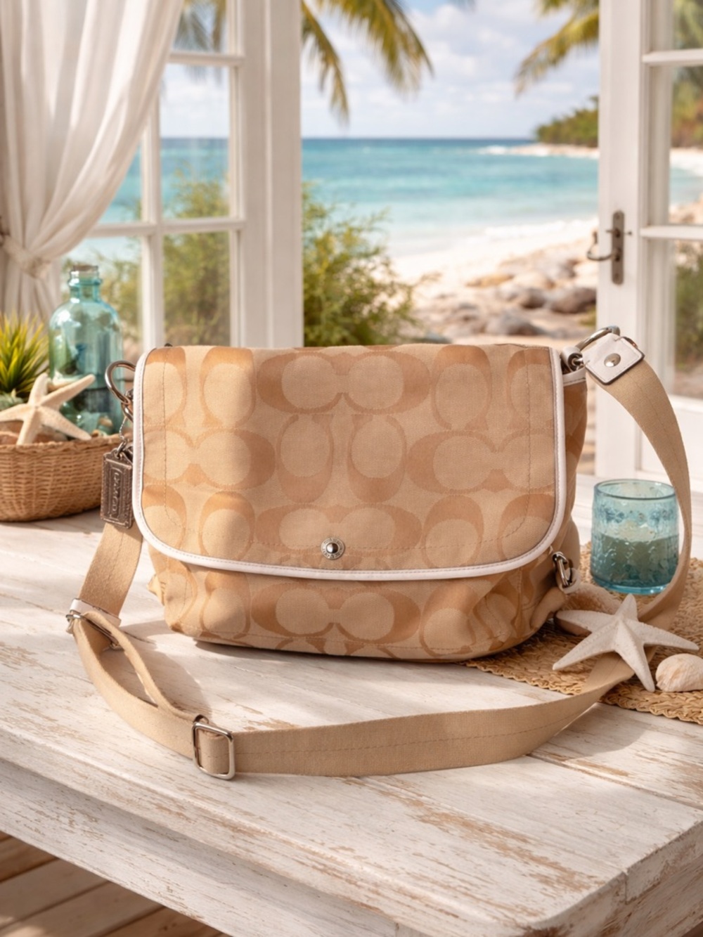 Coach Daisy Kyra 2012 Tan Signature Crossbody Messenger Bag